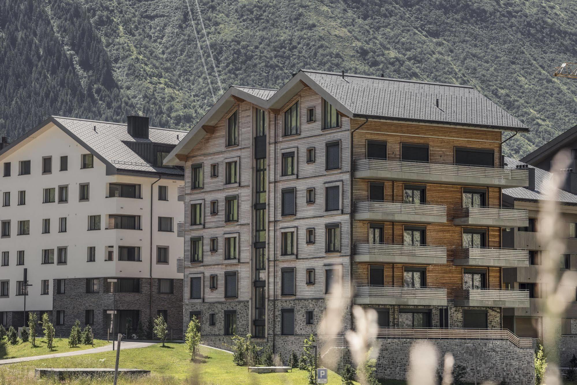 Hotel Swiss Alps 5*